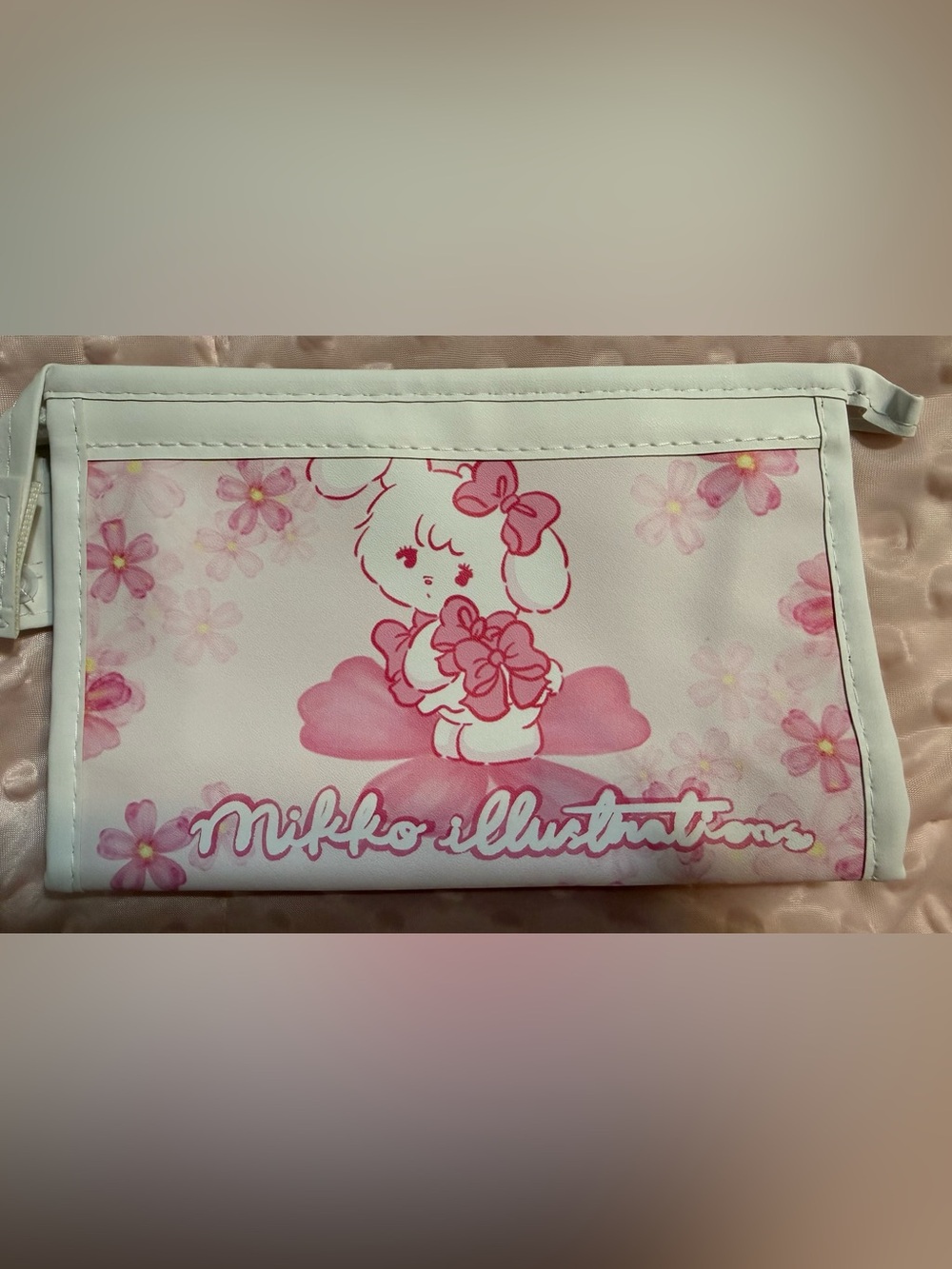 🆕 Nwot Mikko Illustrations Cammy Pouch